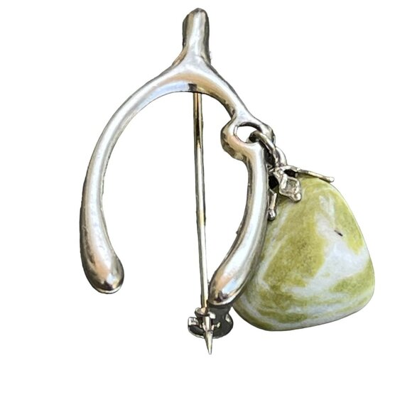 Vintage Silver Wishbone Brooch with Green Stone Charm Unique Jewelry Accessory R - Picture 1 of 5